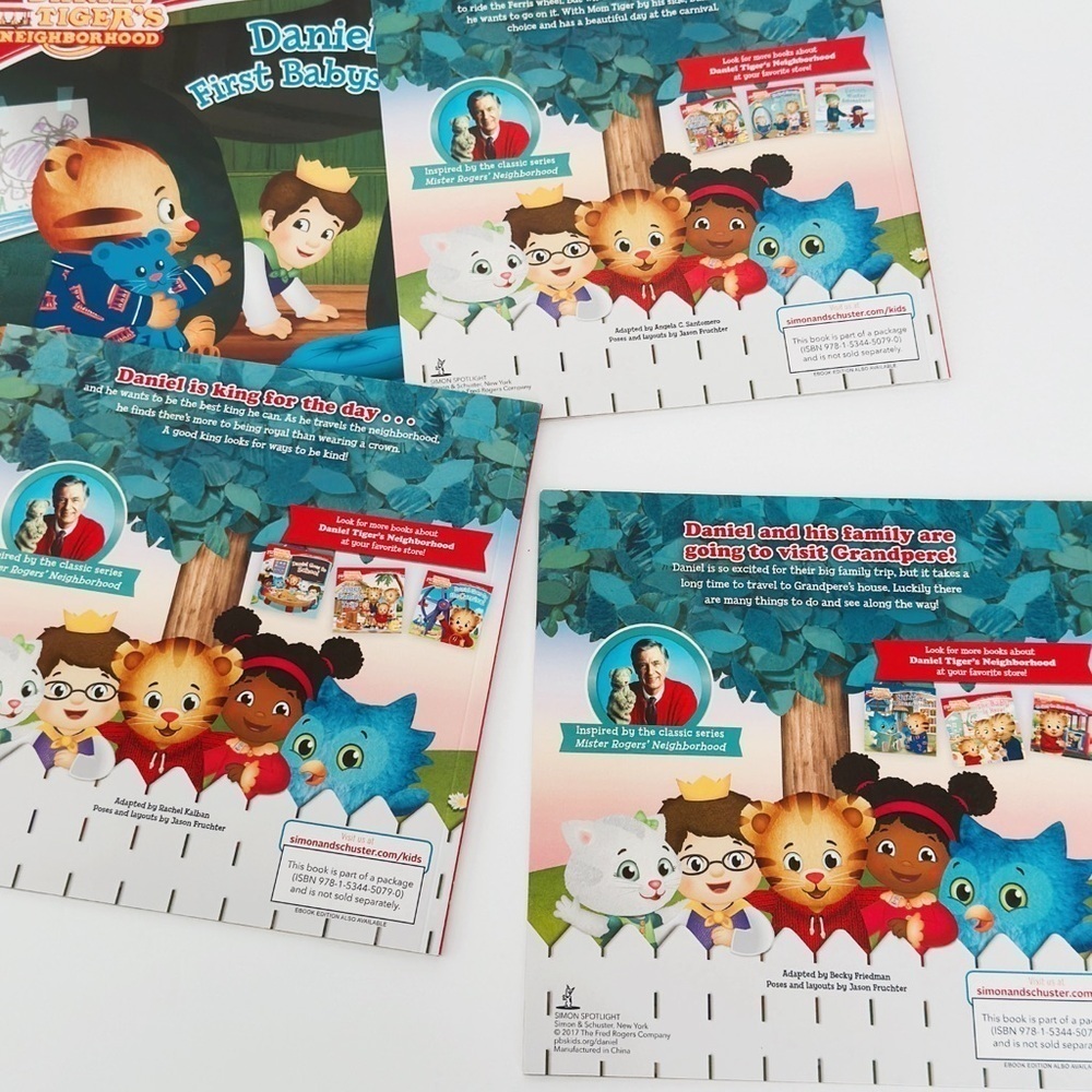 Grow and Go with Daniel Tiger  (Boxed Set): 6 Books​ - Picture 7 of 11